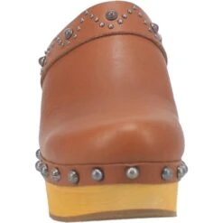 Dingo Womens Deadwood Tan Leather Studs Clogs Shoes 11 Dingo Womens Deadwood Tan Leather Studs Clogs Shoes -ROPER Shop DI917 Tan 5